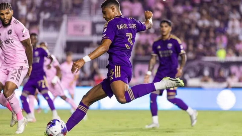 Orlando City đấu với Inter Miami 01