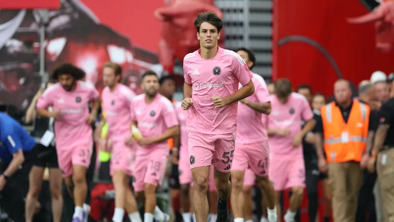 Nhân sự then chốt và vai trò trong khâu phòng ngự